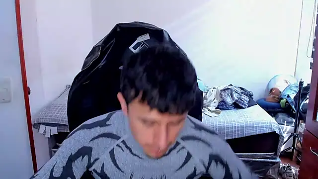 Chat XXX ao vivo de Tommy_Bred