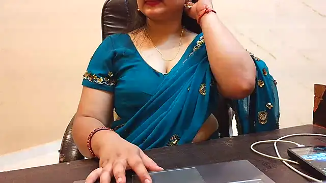 Chat +18 de PUCHEJAAN ao vivo