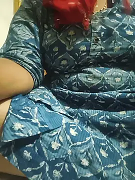 Maahi57 Live XXX-chat