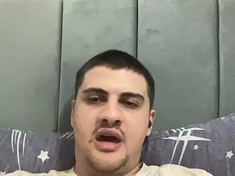 عرض كام hazel_boyy