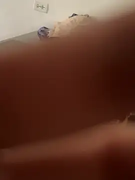 Chat +18 de Melody_Fox26 ao vivo