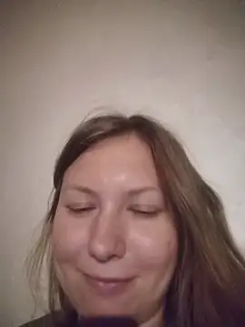 Živý XXX chat August_Shine