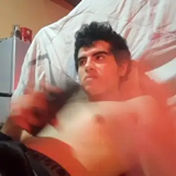 Ortiz3404's Live XXX Chat