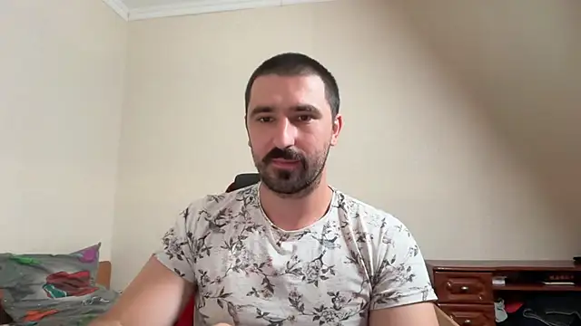 Hard_to_Obey: онлайн-секс-чат