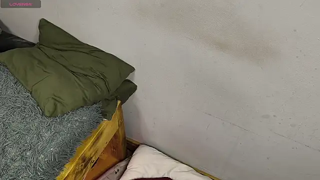 LoveInAllHoles Live XXX-chat
