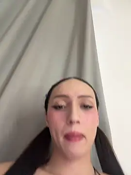 Im_lauritaa Obrolan Langsung XXX