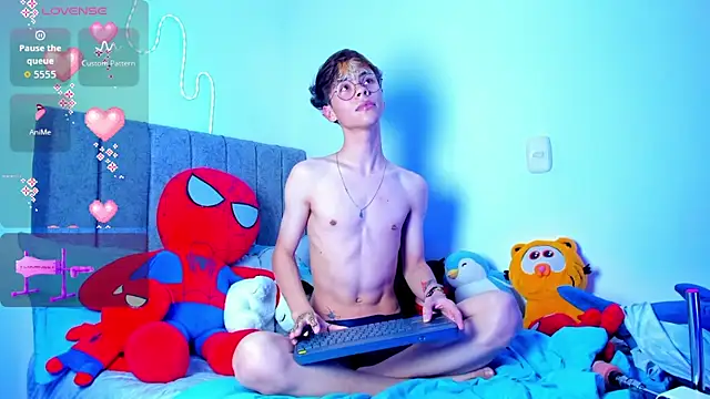 Callum_777 – Naživo XXX chat