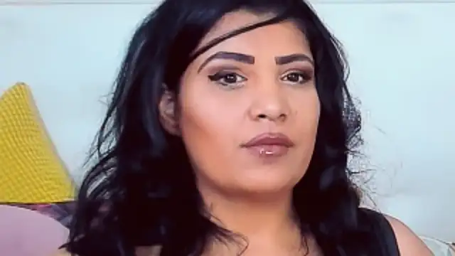 AmyCubes' Live XXX Chat