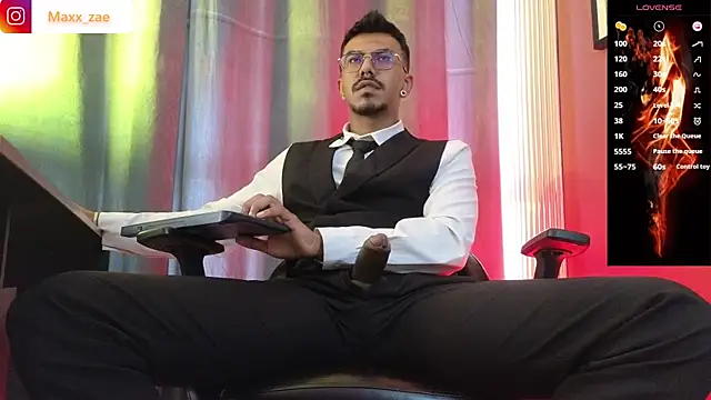 Latinmoster_boss Live XXX-Chat