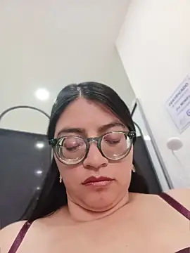 SOFI__10 Live XXX-chat