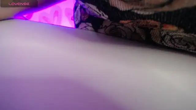 XXX chat uživo modela kattybbwbigboobs_