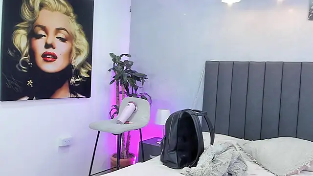 kendra_london XXX чат на живо