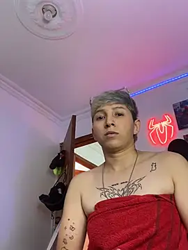 Chat XXX en directo de Mikeking14