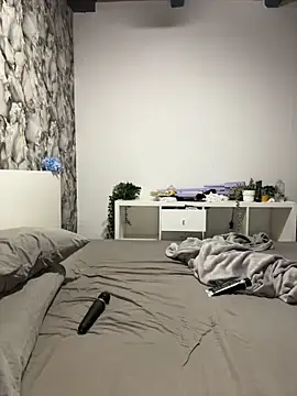 LittleChaosQueen Chat XXX in diretta