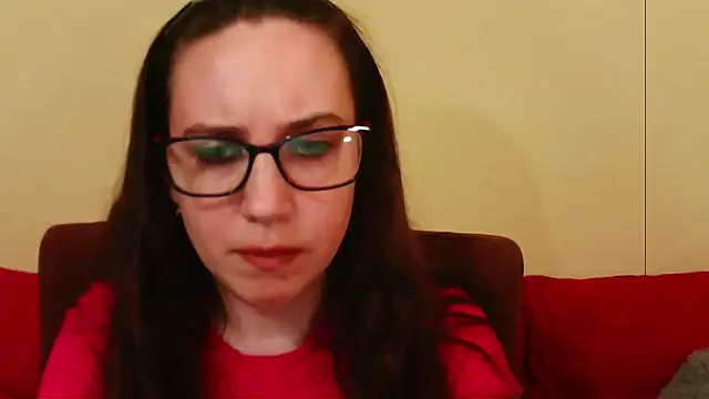 Chatroom XXX en direct de EmilyHotAngel