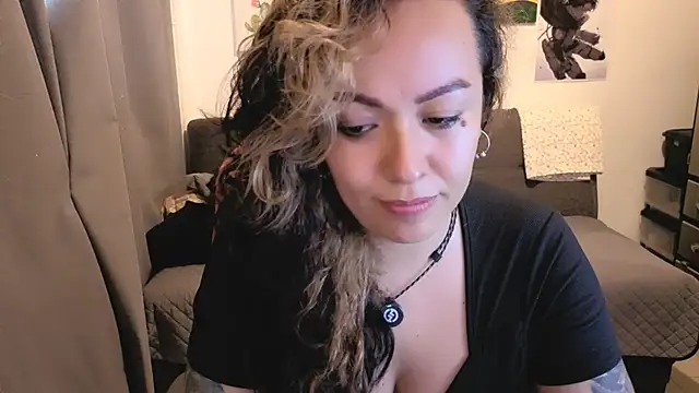 joan-star Chat XXX in diretta