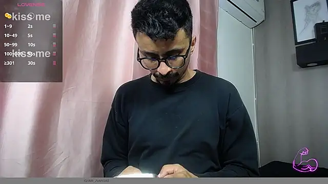 Amir_guy_ Chat XXX in diretta