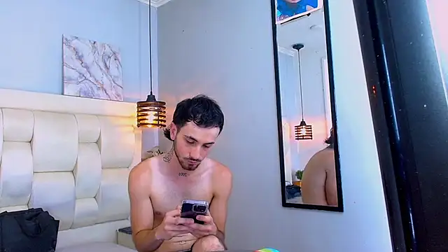 Chatroom XXX en direct de Lucas_Knight