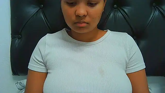 indianaphrodite1's Live XXX Chat