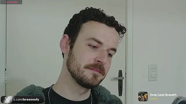 Czat XXX na żywo – Breezee_