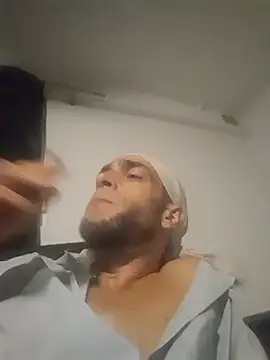 JonathanShadow Pertunjukan Webcam