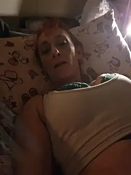 Chatroom XXX en direct de SultrySelenaHeart