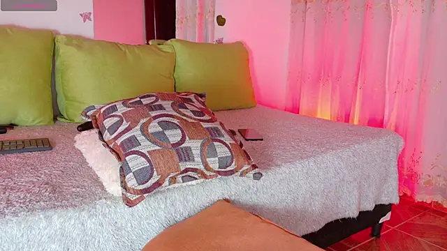 Chat +18 de Auroraparker ao vivo