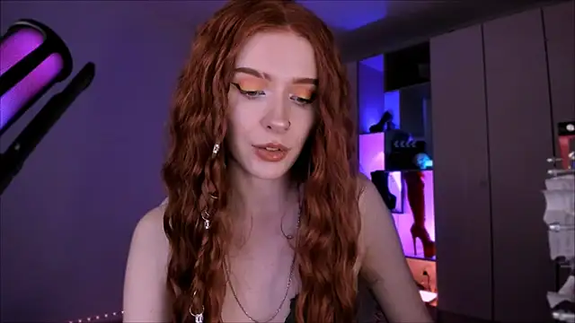 Mistress_Iris' Live XXX Chat