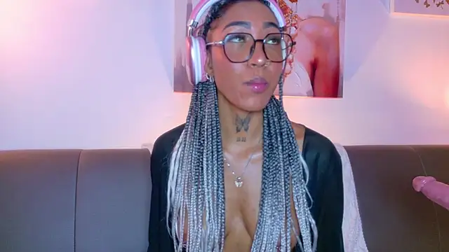 Chat XXX en directo de cristal_subin69