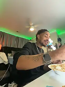 XXX chat uživo modela StillArQuez