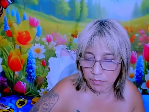indianroxy Live XXX-chat