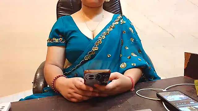 PUCHEJAAN Chat XXX live