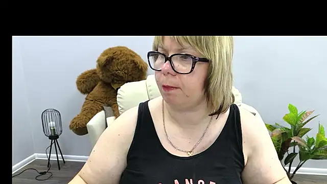 Chat +18 de BonnnyBoobsy ao vivo