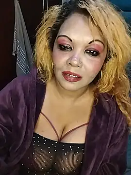 Chat +18 de hemilynthomas2467 ao vivo