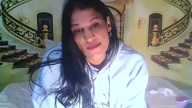 IndianSexcSmyle Adlı Modelin Canlı XXX Sohbeti