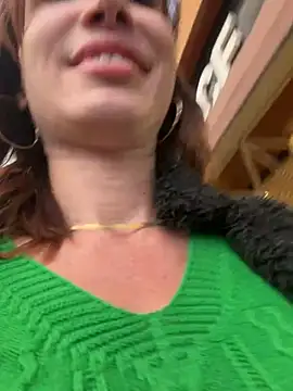 Irresistible37 Live XXX-Chat