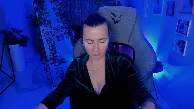 Czat XXX na żywo – Golden_Dragon