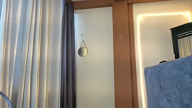 LeoTease 라이브 XXX 채팅
