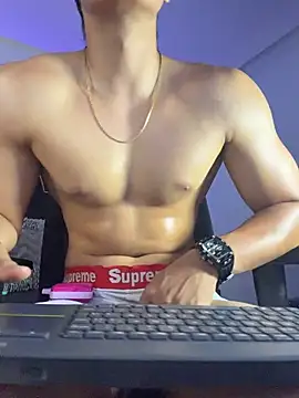 Chat +18 de DilanMiller_ ao vivo