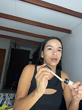 Melissa_Rendon Adlı Modelin Canlı XXX Sohbeti