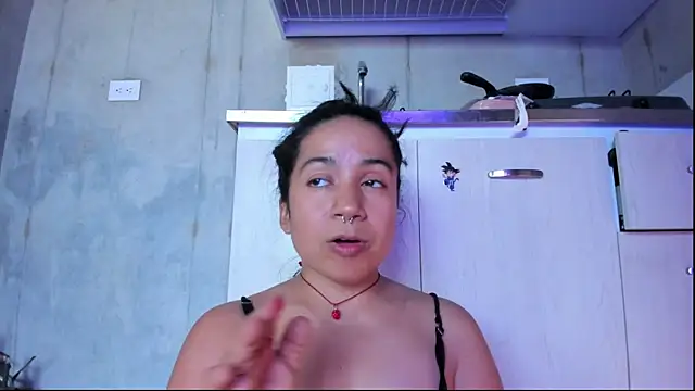 chiarafustox Chat XXX live