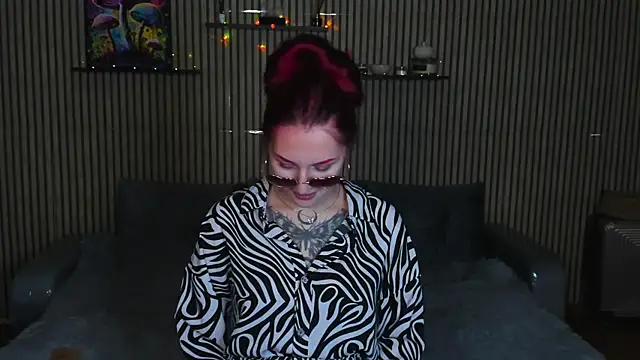 LilyHarwick 라이브 XXX 채팅
