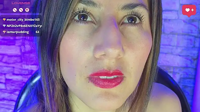 Chat XXX en directo de _jade_white_