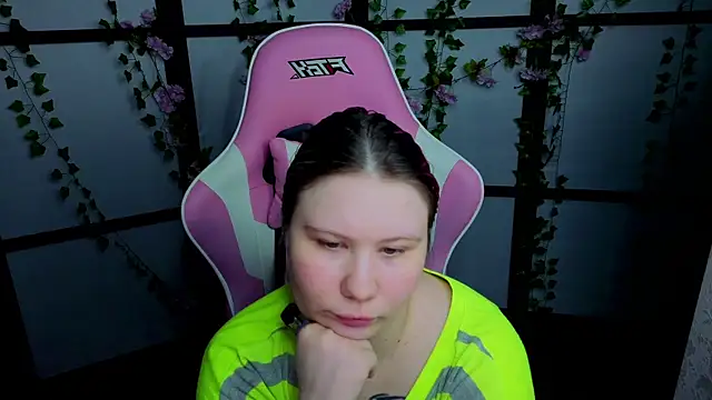 Chat +18 de kitsune_little ao vivo
