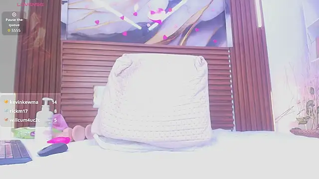 Chat +18 de kemdall_lp ao vivo