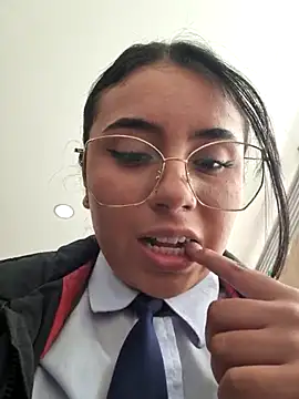 Angela__05 Adlı Modelin Web Kamerası Şovu