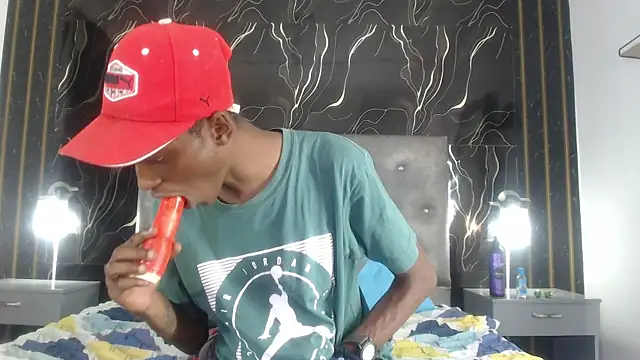 Chat +18 de Joel_Bell ao vivo