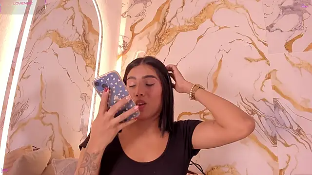 Chat XXX en directo de valentina_Noa