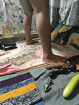 Hotty-Rani-Bhabi Live XXX-Chat