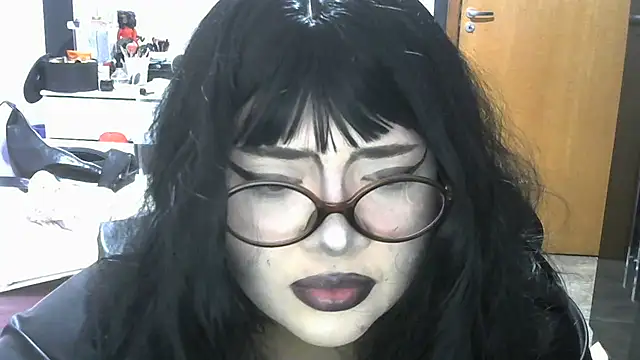 Beatrice_666's Live XXX Chat